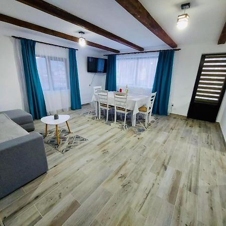 Апартаменты Casa Radu Cirlibaba Экстерьер фото
